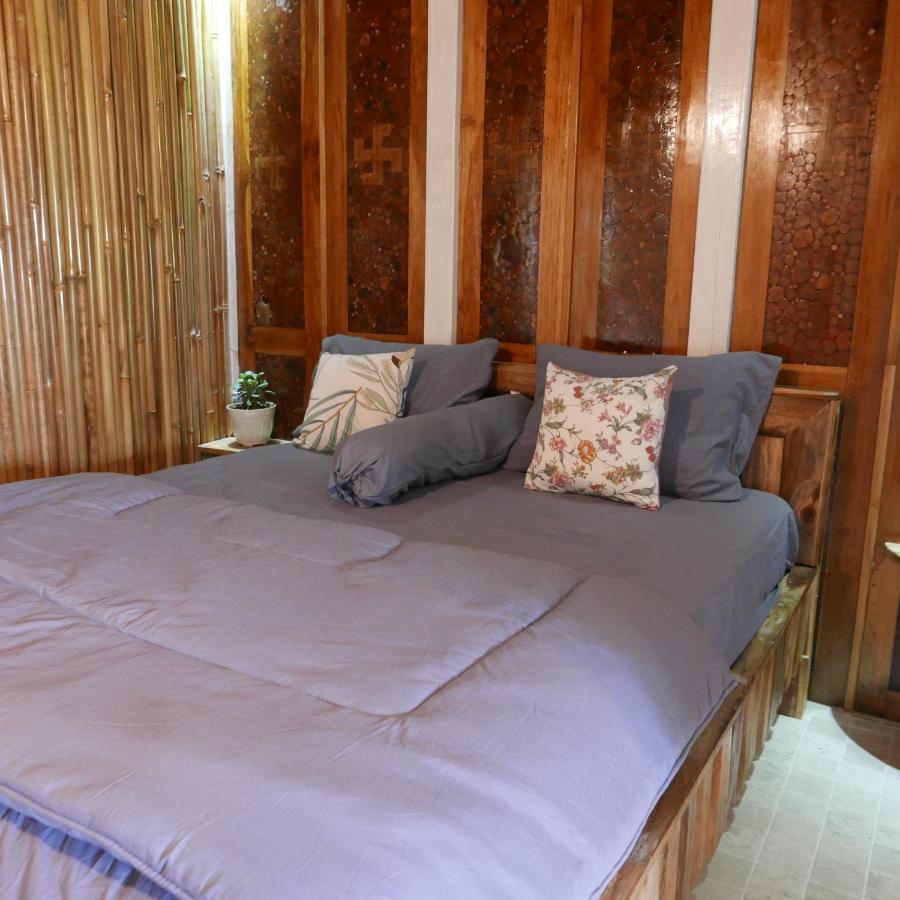 Isoke Villa *