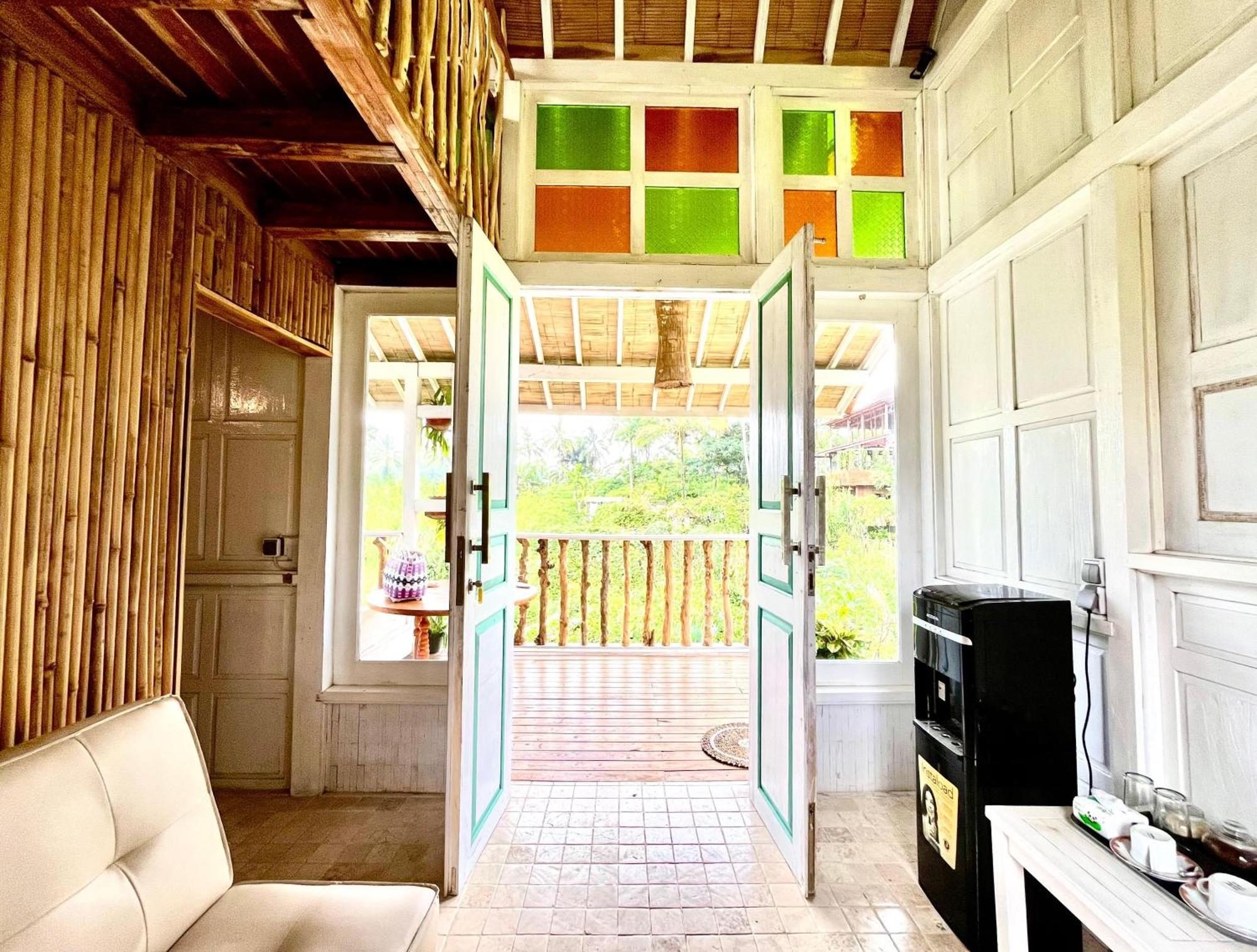Isoke Villa Banyuwangi (East Java)